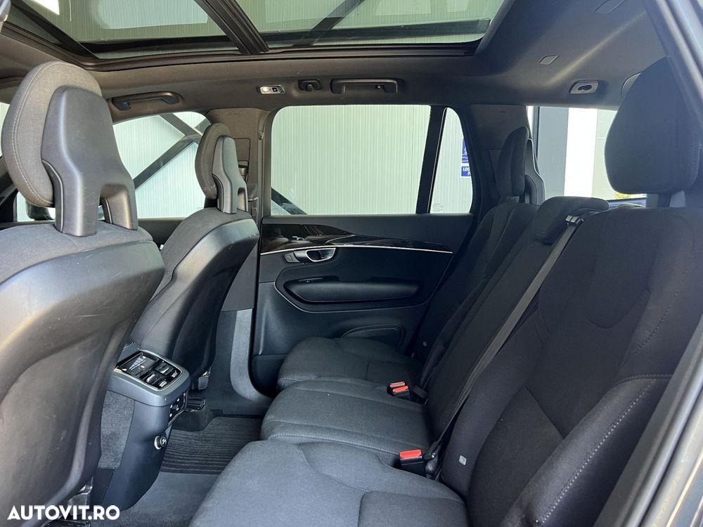 Volvo XC 90 - 38