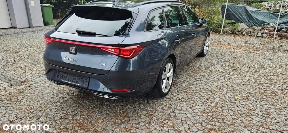 Seat Leon 1.5 eTSI FR DSG - 5