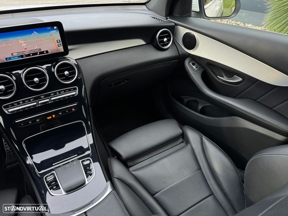 Mercedes-Benz GLC 300 de Coupé 4Matic - 24