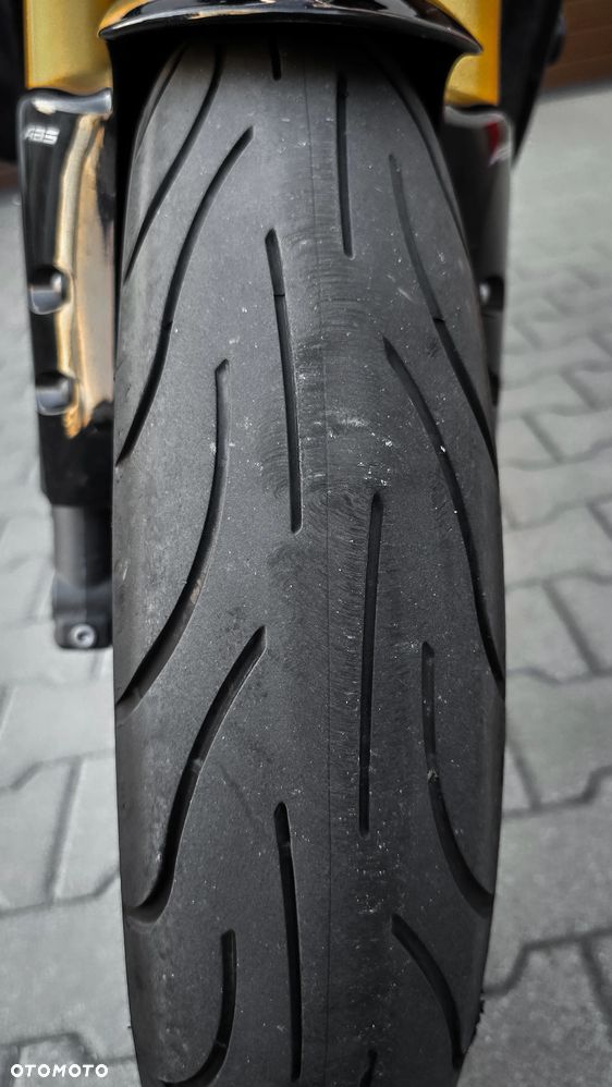 Yamaha FZ8 - 16