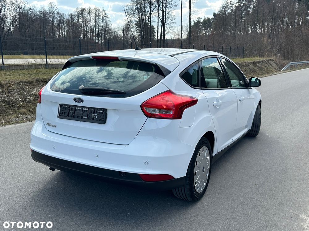 Ford Focus 1.5 TDCi Titanium ECOnetic ASS - 4