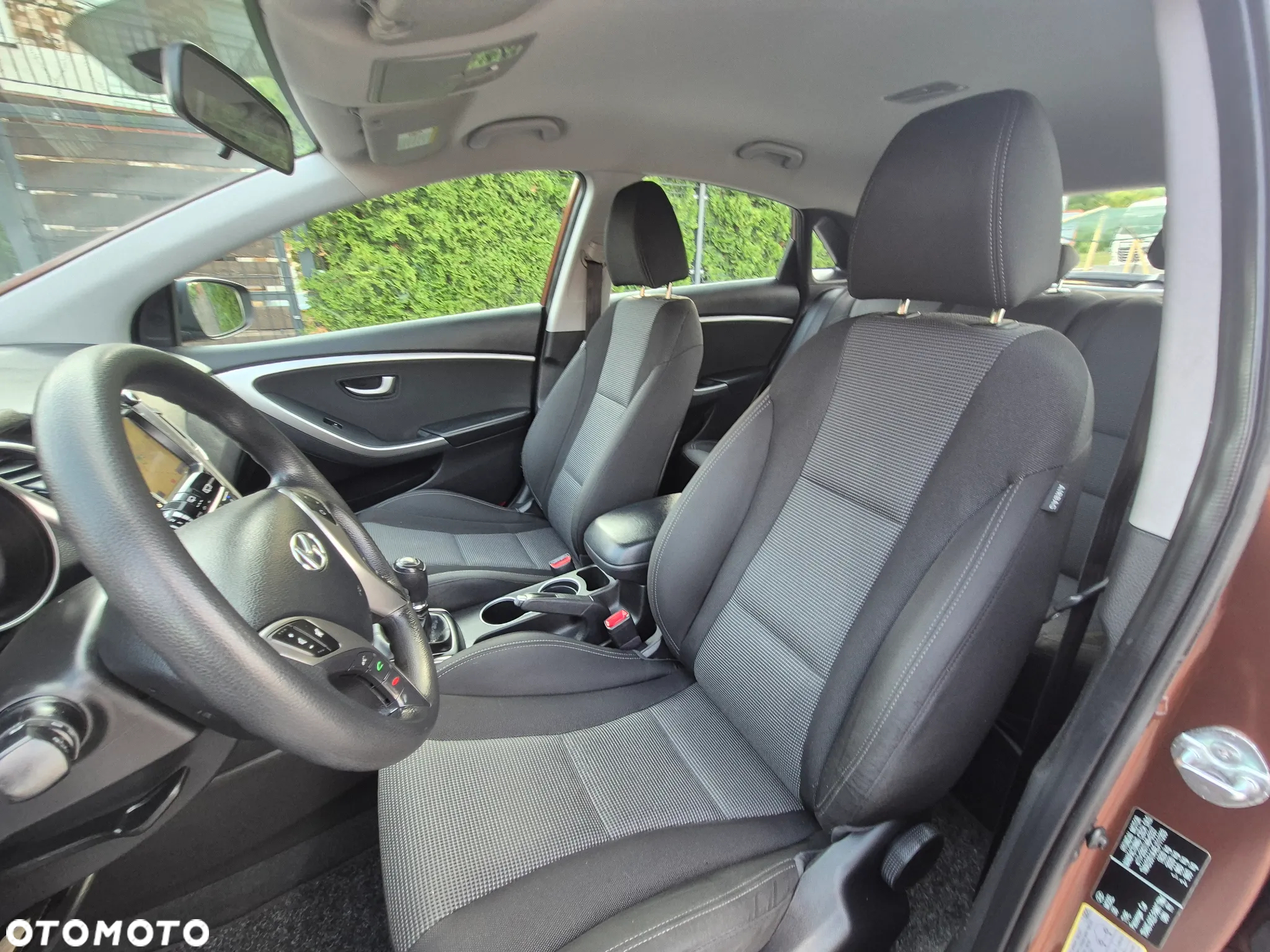 Hyundai i30 1.4 Intro Edition - 12