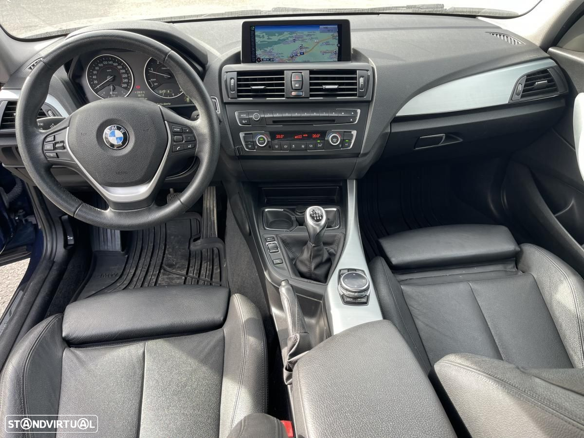 BMW 118 d Line Sport - 13