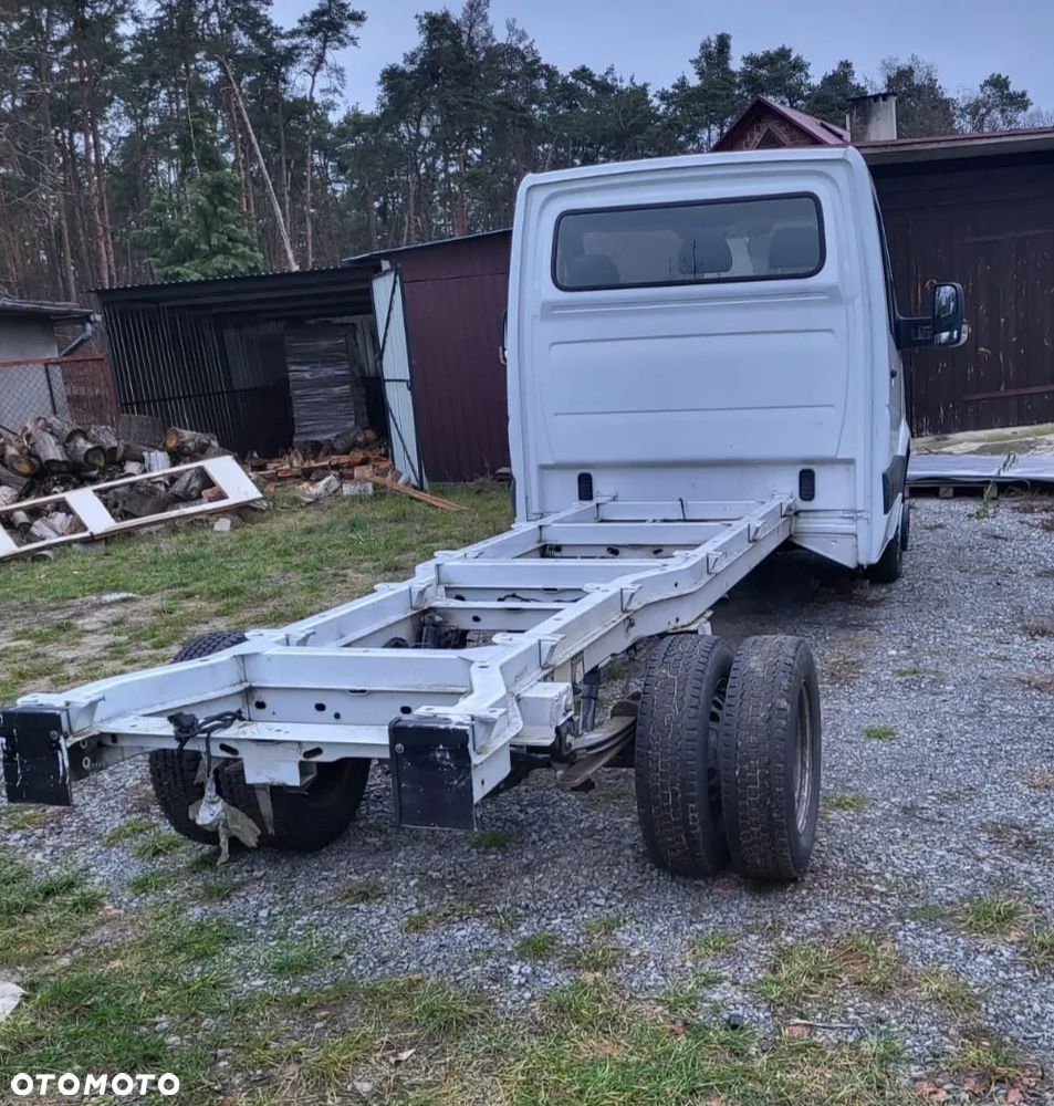 Mercedes-Benz Sprinter - 4