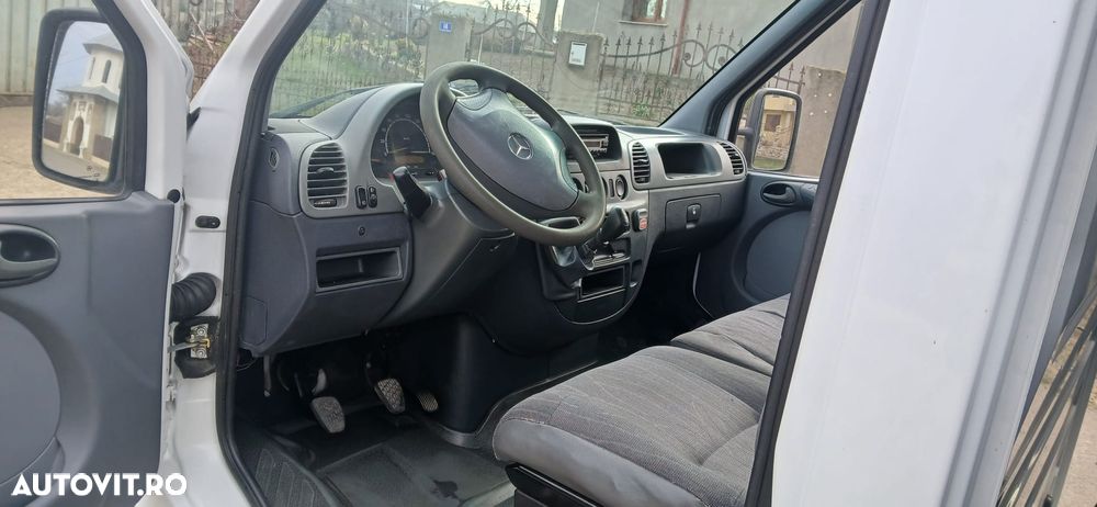 Mercedes-Benz Sprinter - 7