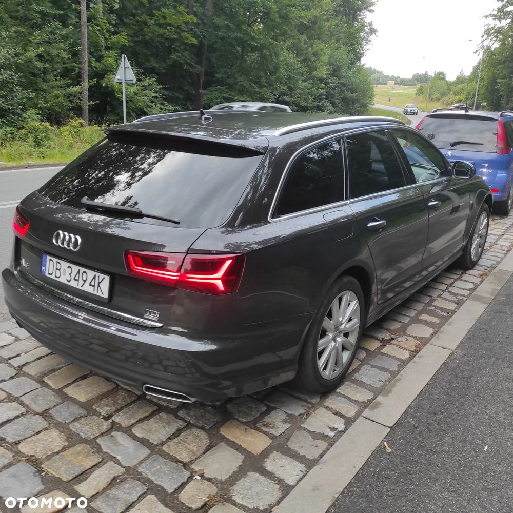 Audi A6 - 4