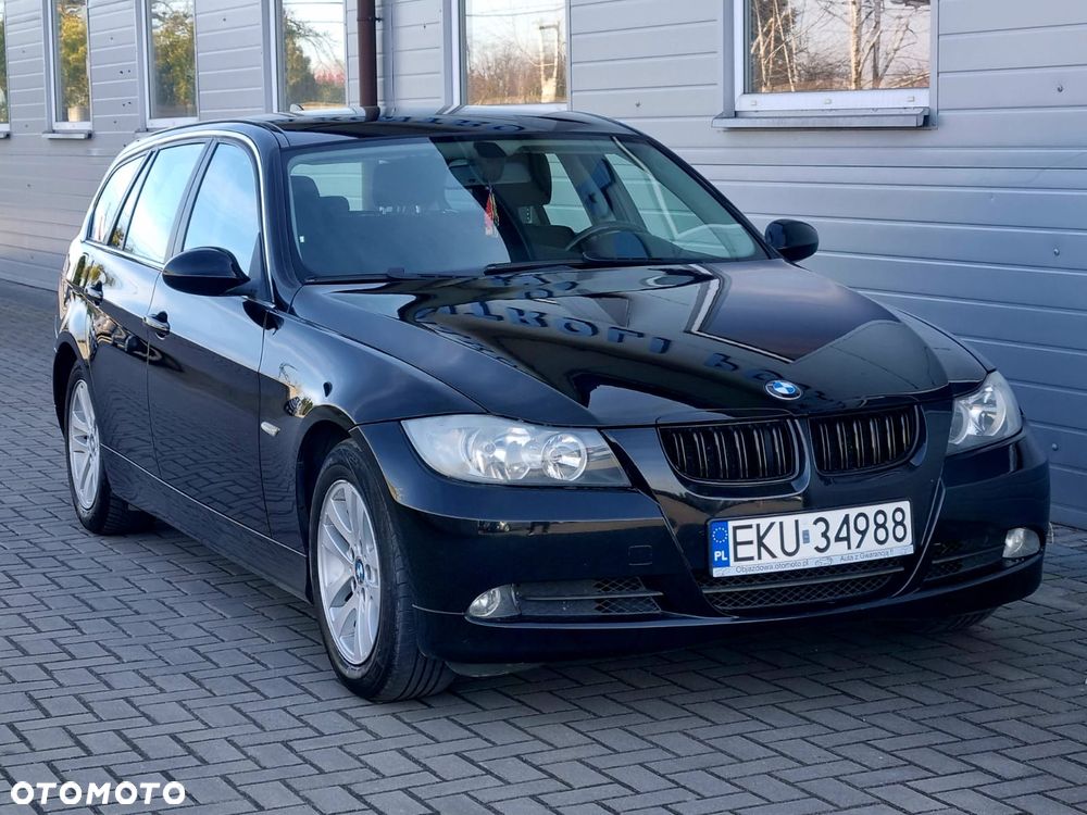 BMW Seria 3 325i - 5