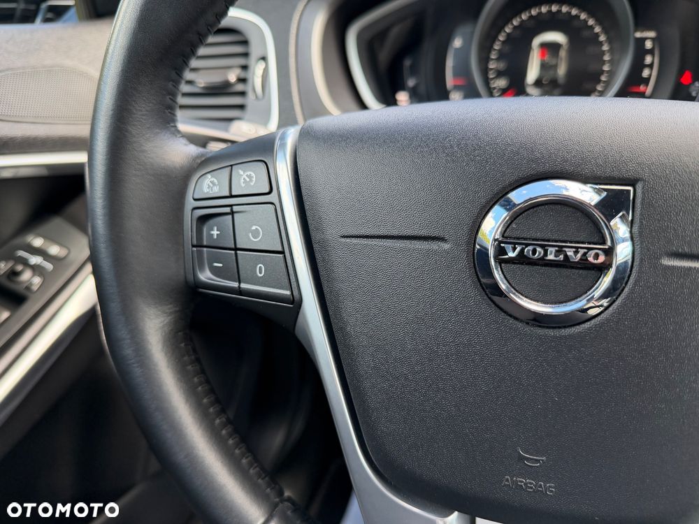 Volvo V40 D2 Ocean Race - 21