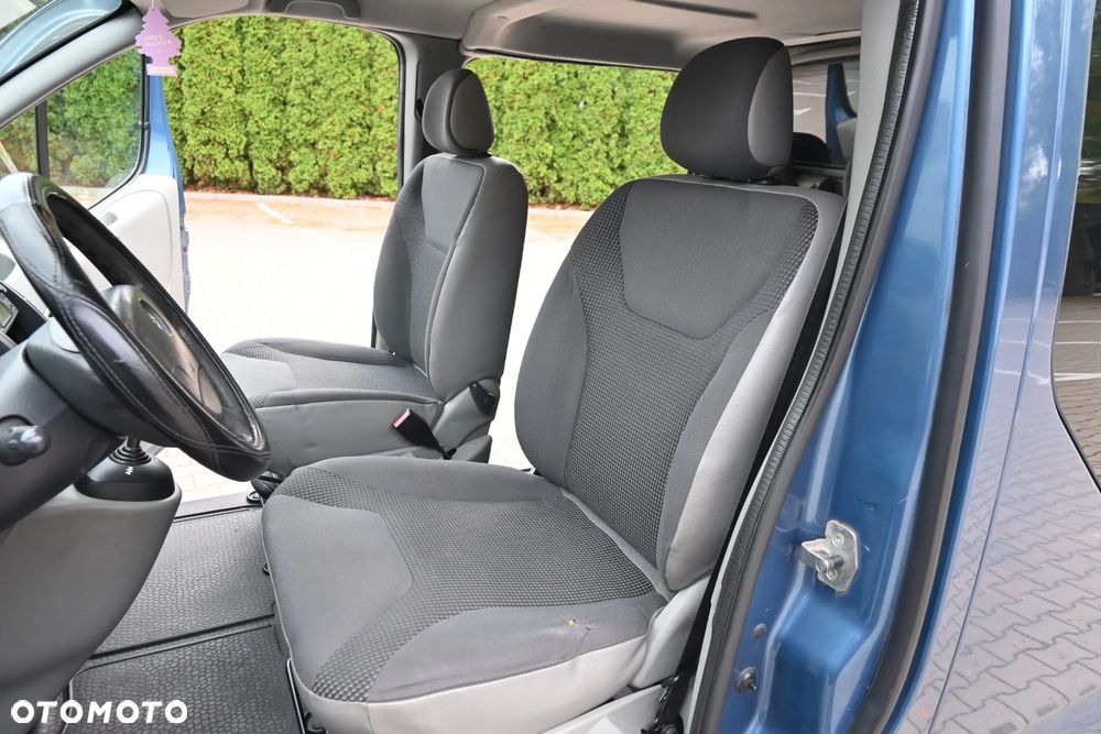 Opel VIVARO - 26