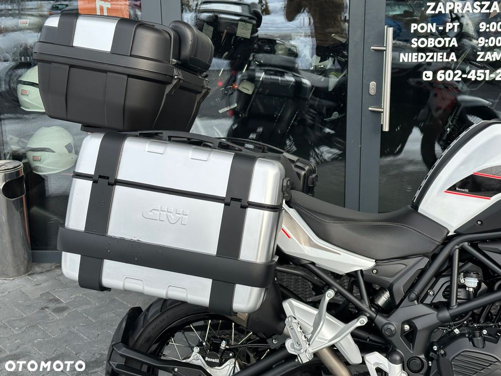 Benelli TRK 502X - 10