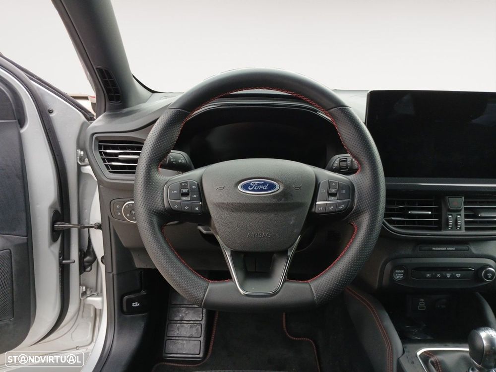 Ford Focus SW 1.5 TDCi EcoBlue ST-Line - 12