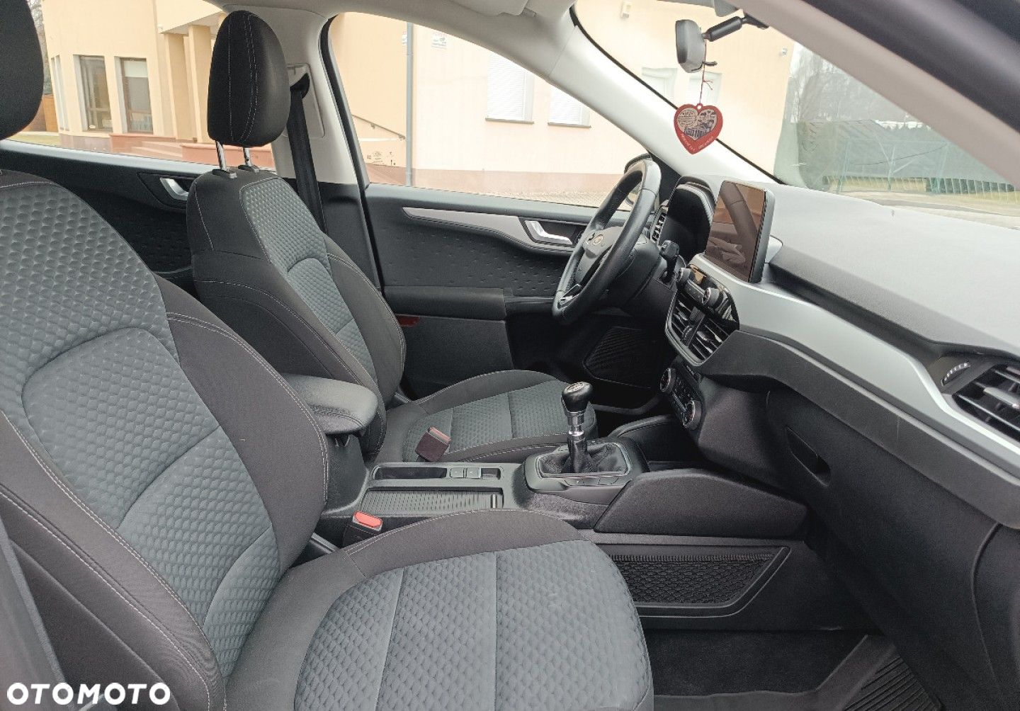 Ford Kuga - 14