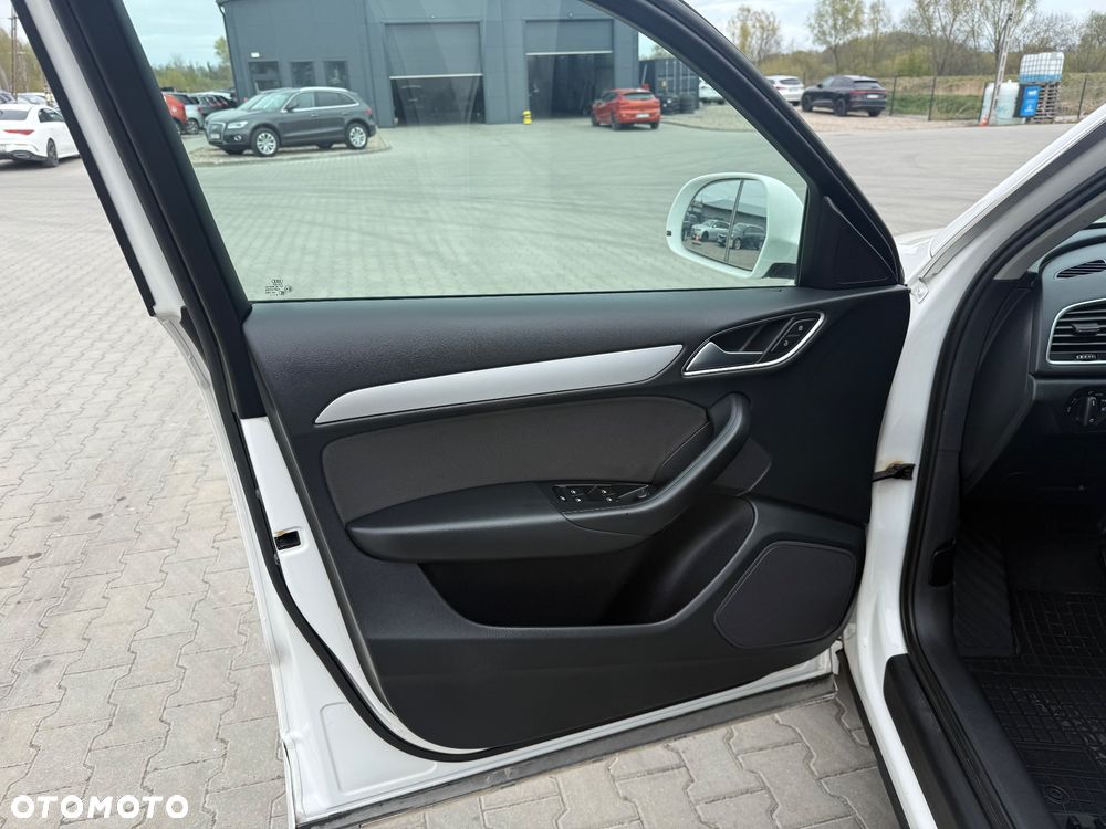 Audi Q3 2.0 TDI S tronic - 20