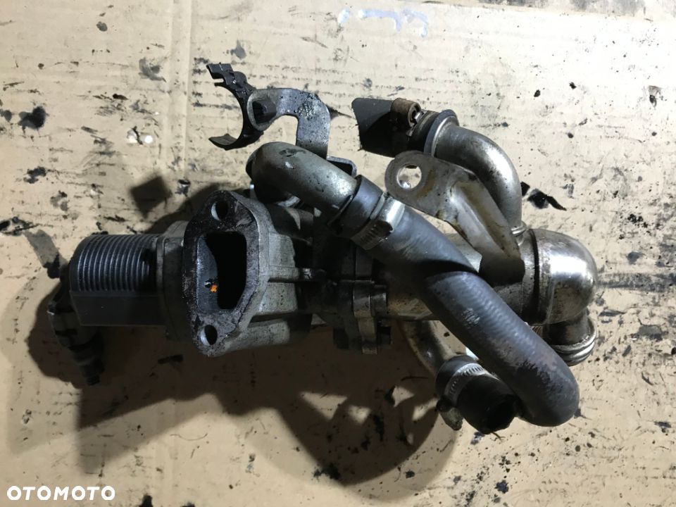ZAWÓR EGR OPEL CORSA C 1.3 CDTI - 1