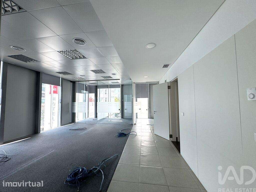 Escritório em Parque das Nações de 126,00 m2 - Grande imagem: 4/29