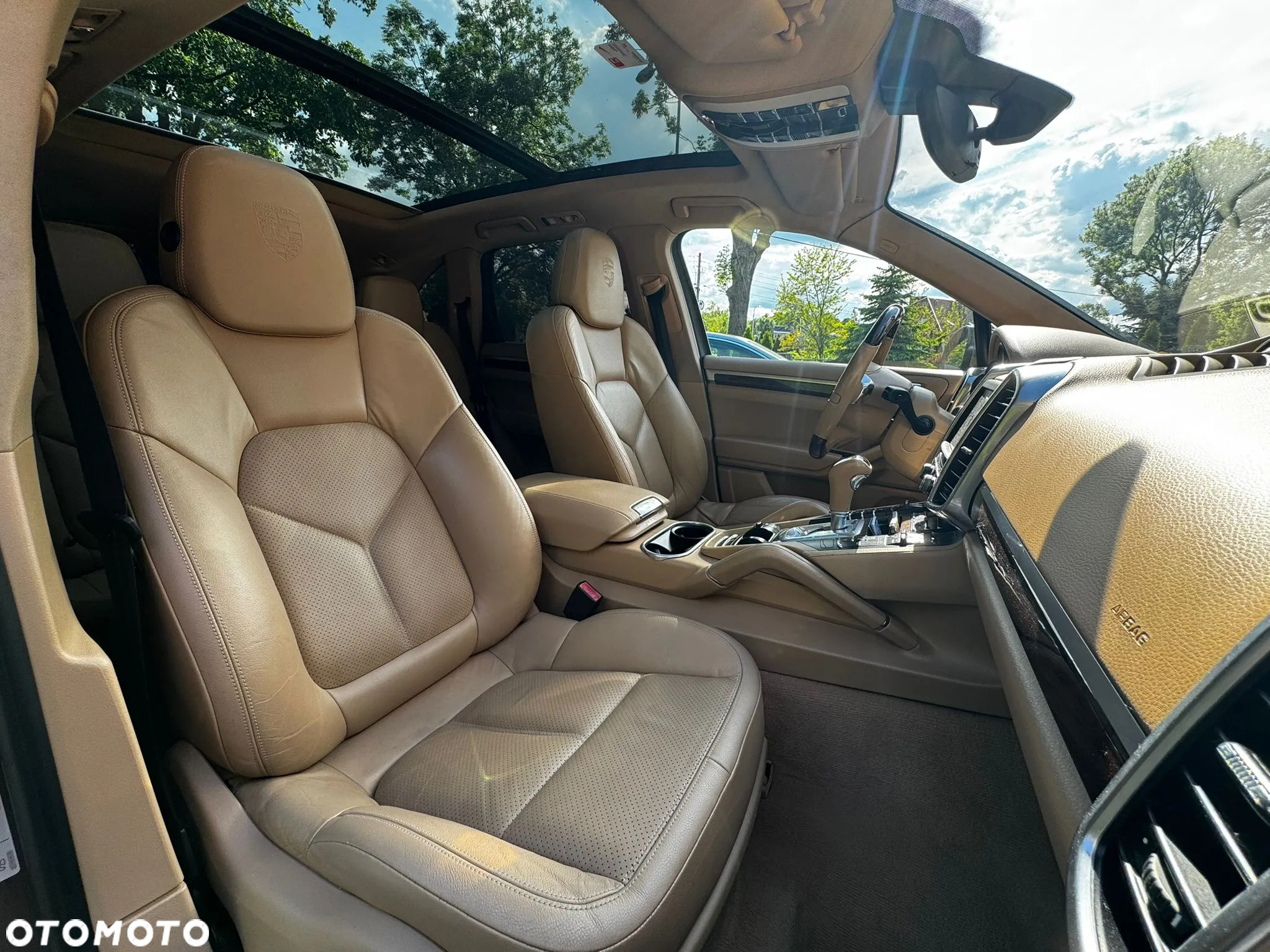 Porsche Cayenne - 18