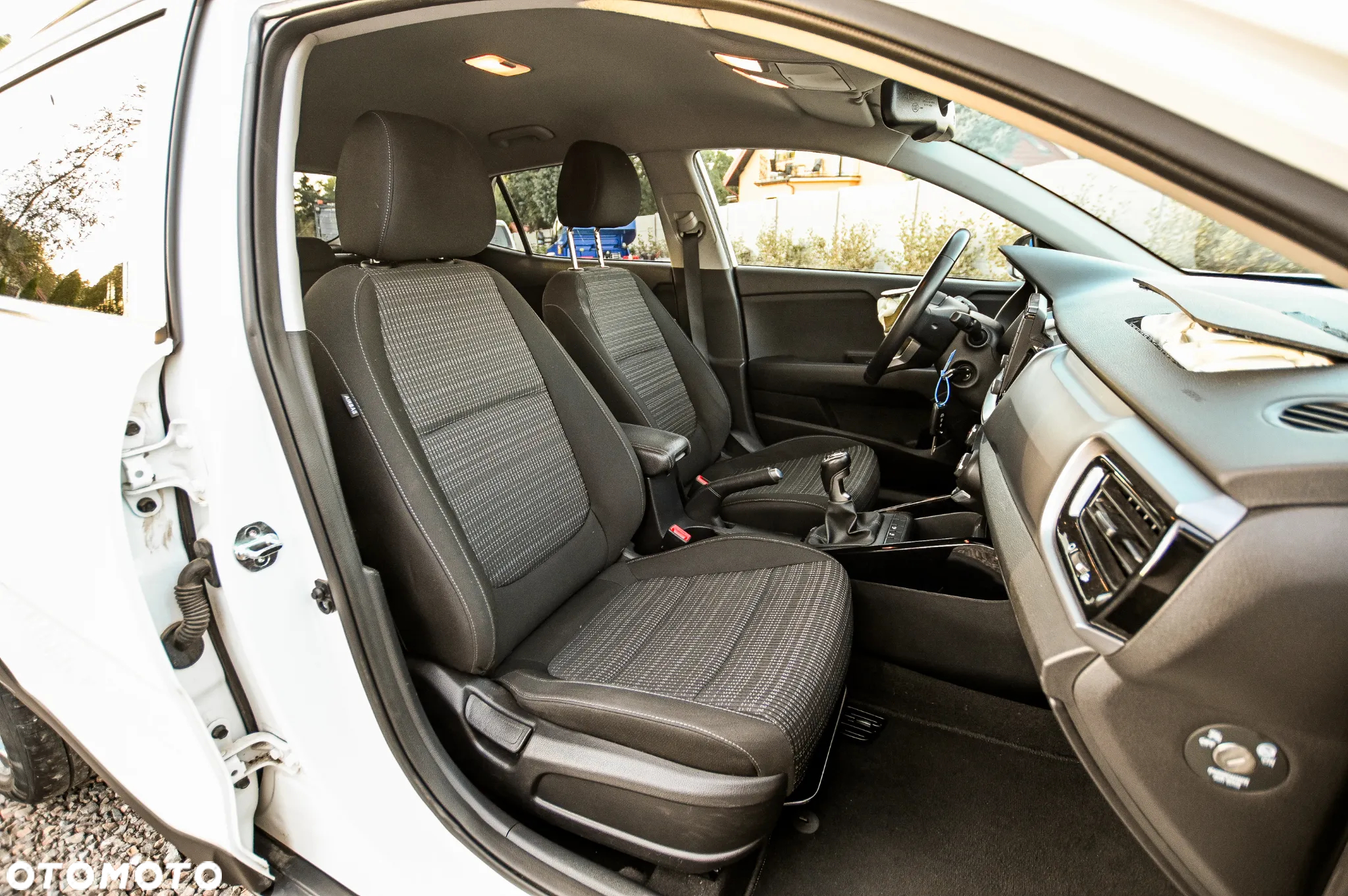 Kia Stonic 1.4 Spirit - 35