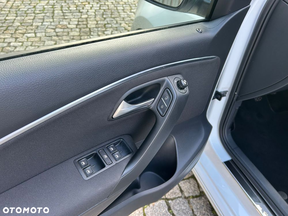 Volkswagen Polo 1.2 TSI (Blue Motion Technology) Highline - 24