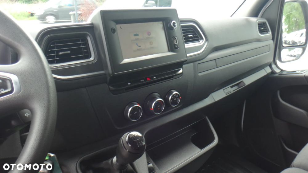 Renault Master - 16