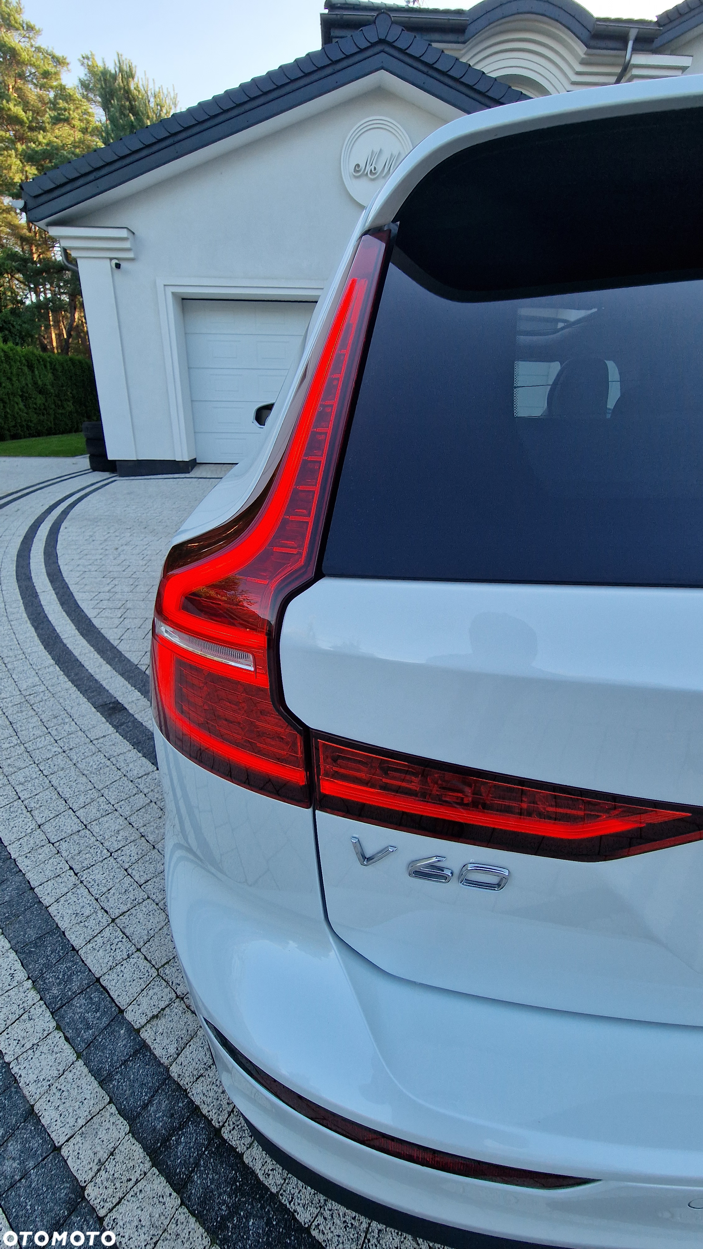Volvo V60 Cross Country B5 B AWD Plus - 16