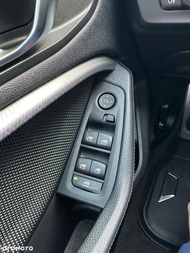 BMW Seria 2 218i M Sport - 17