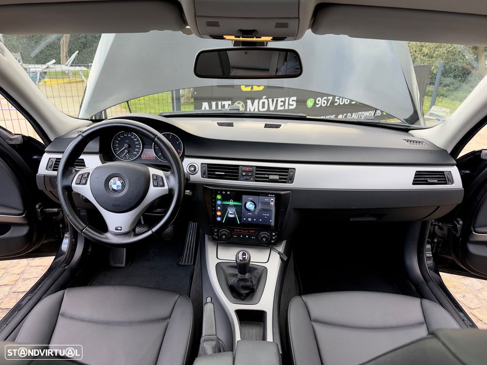 BMW 320 d Exclusive - 8