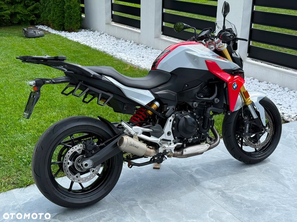 BMW F - 5