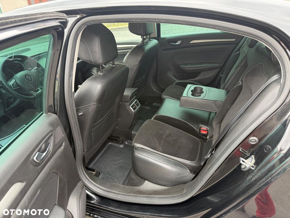 Renault Megane 1.6 SCe Intens - 10