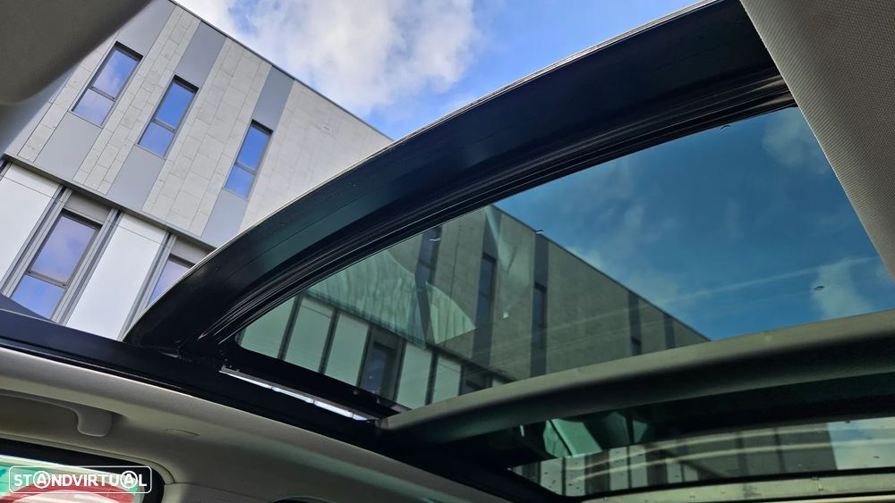 Renault Espace 2.0 dCi Initiale Paris 7L EDC - 16