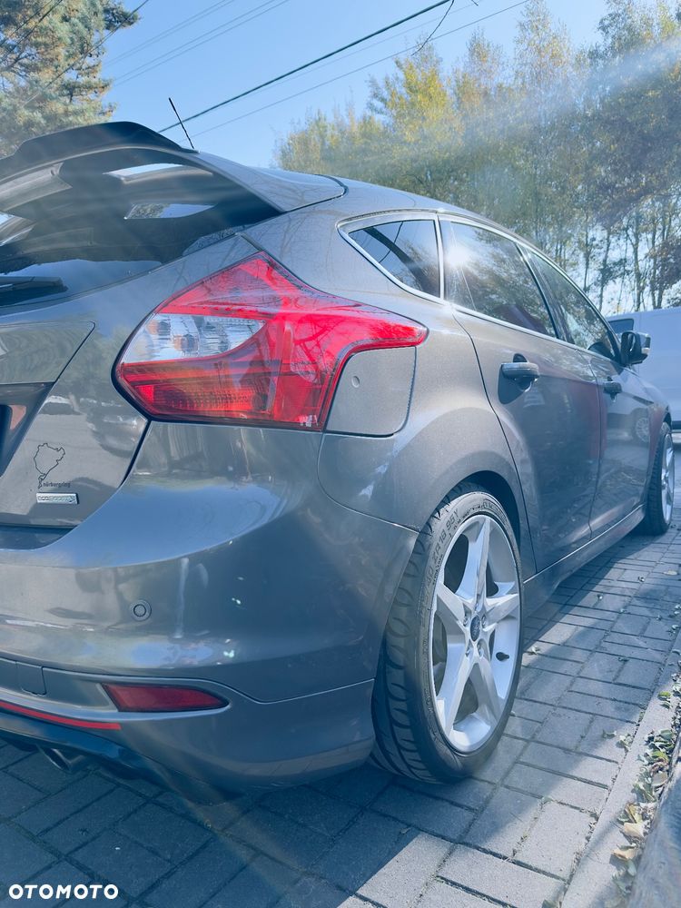 Ford Focus 1.6 EcoBoost Titanium - 7