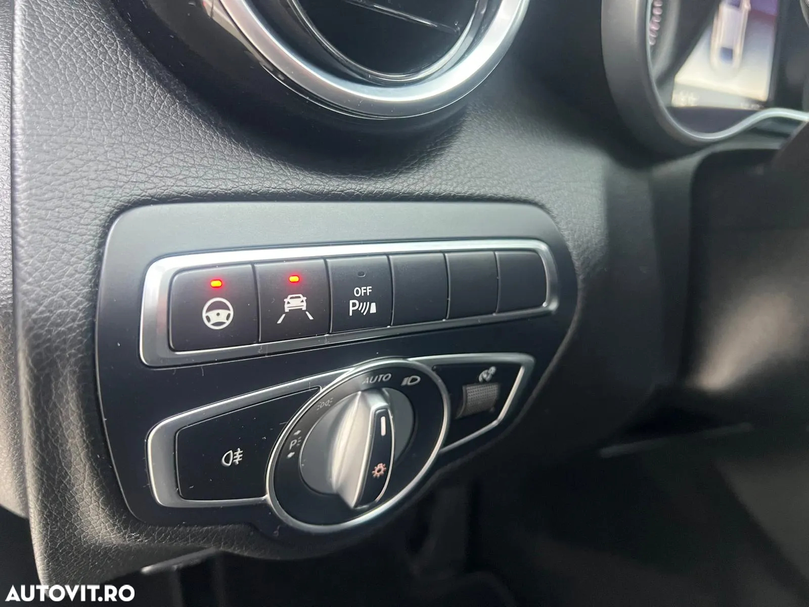 Mercedes-Benz C 220 d 4Matic 9G-TRONIC - 8