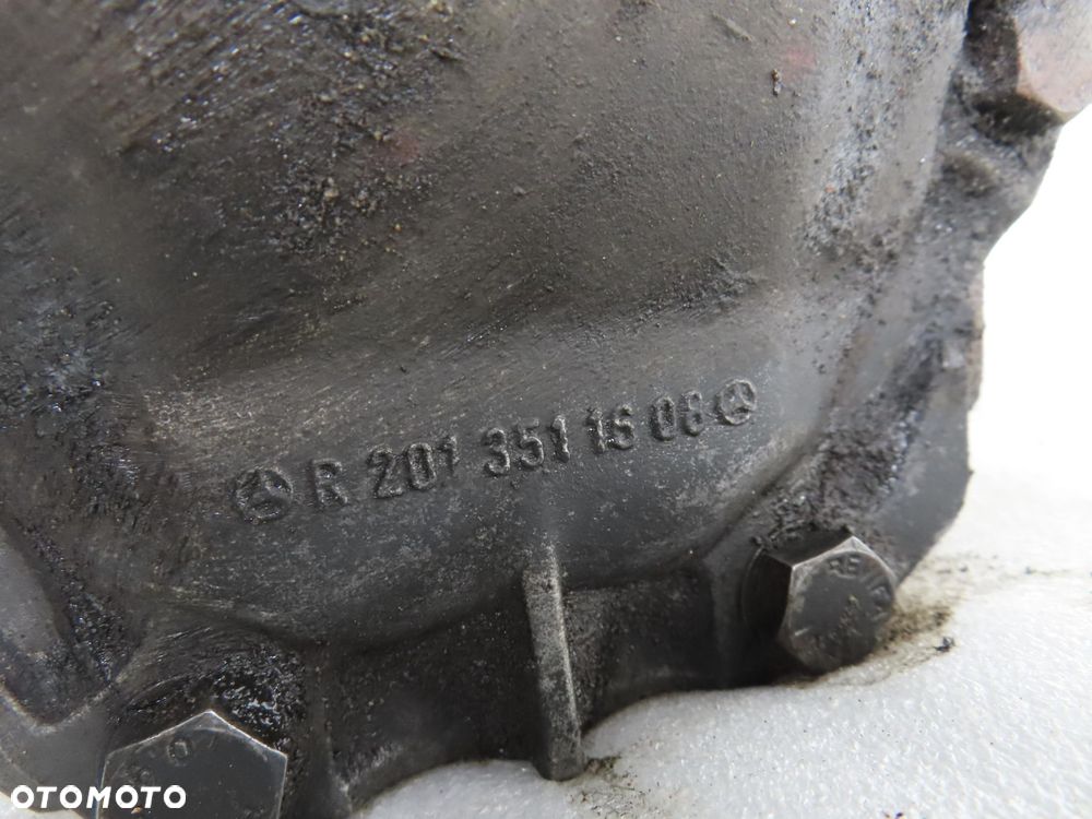 DYFER MERCEDES W202 C 200 D R2013511608 3.91 - 3