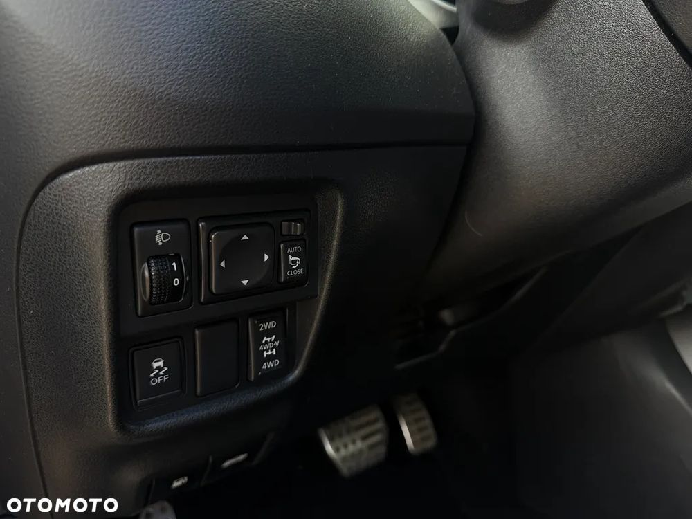 Nissan Juke 1.6 DIG-T ALL-MODE 4x4i CVT Ministry of Sound - 33