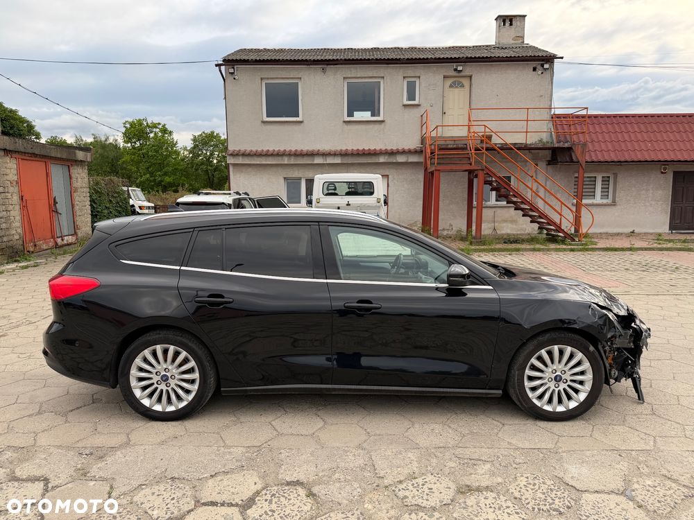 Ford Focus 1.5 TDCi Titanium - 6