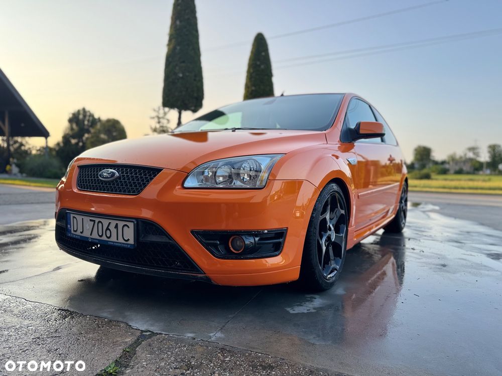 Ford Focus ST - 11
