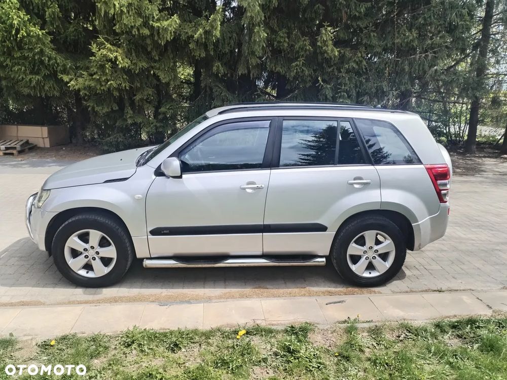 Suzuki Grand Vitara 2.0 Comfort Family - 5