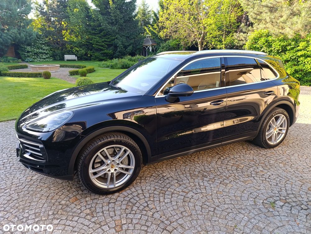 Porsche Cayenne S - 16
