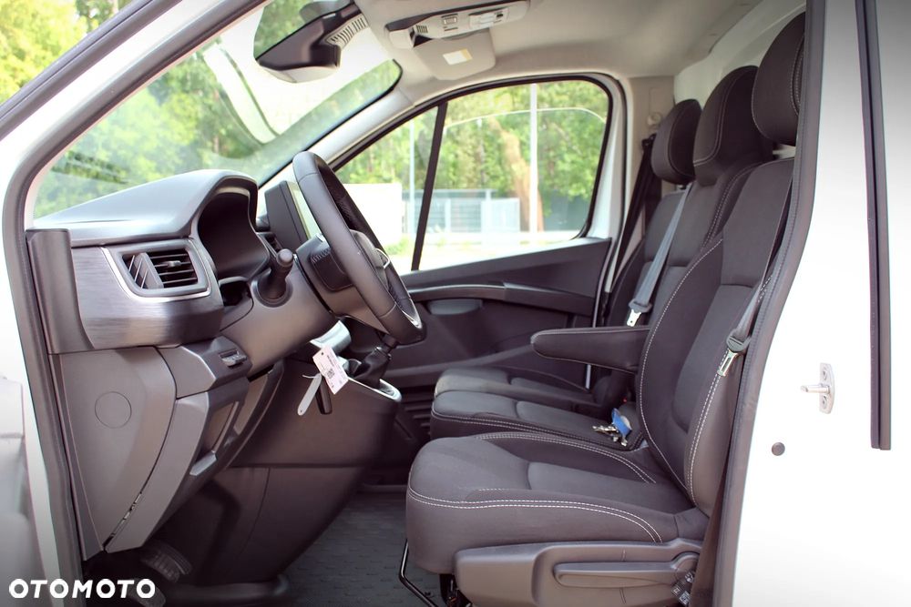 Renault Trafic - 20