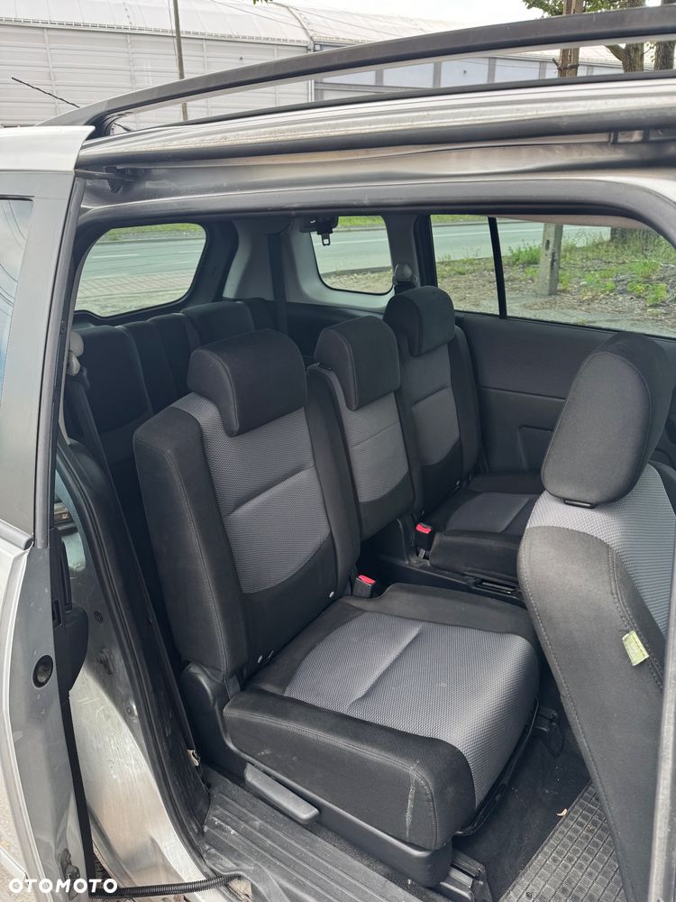Mazda 5 - 21