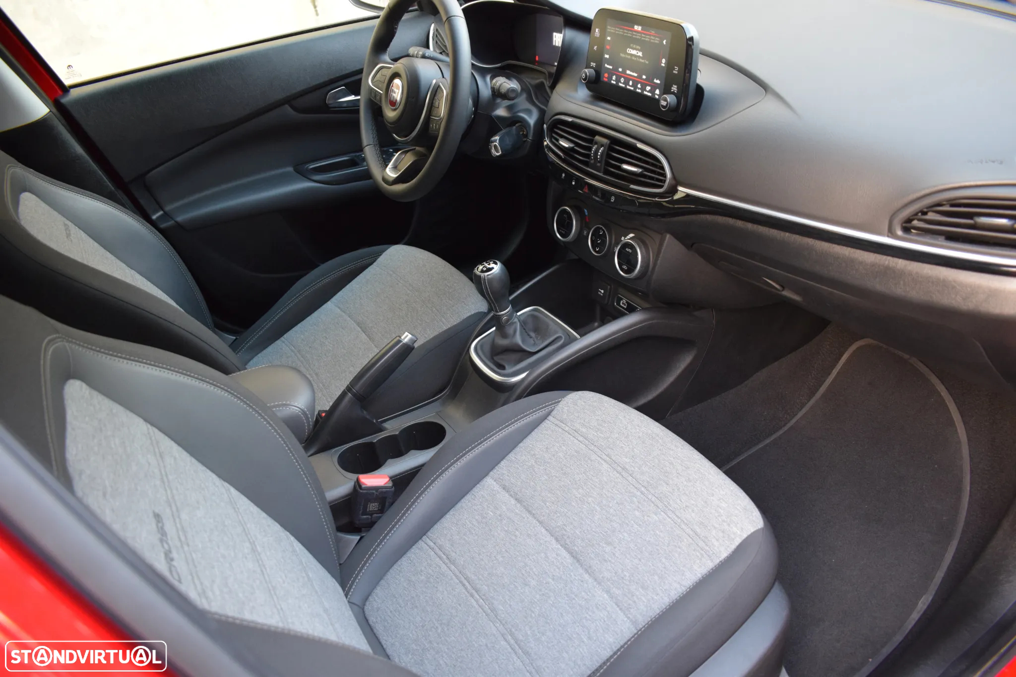 Fiat Tipo Cross 1.0 GSE T3 - 10