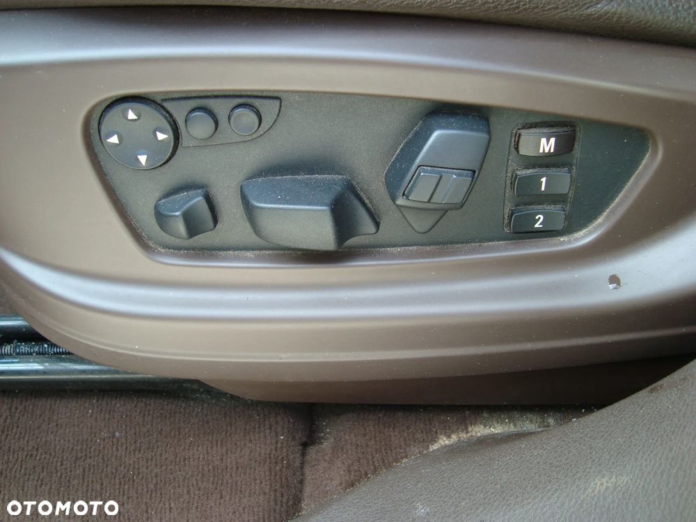 BMW X5 - 12