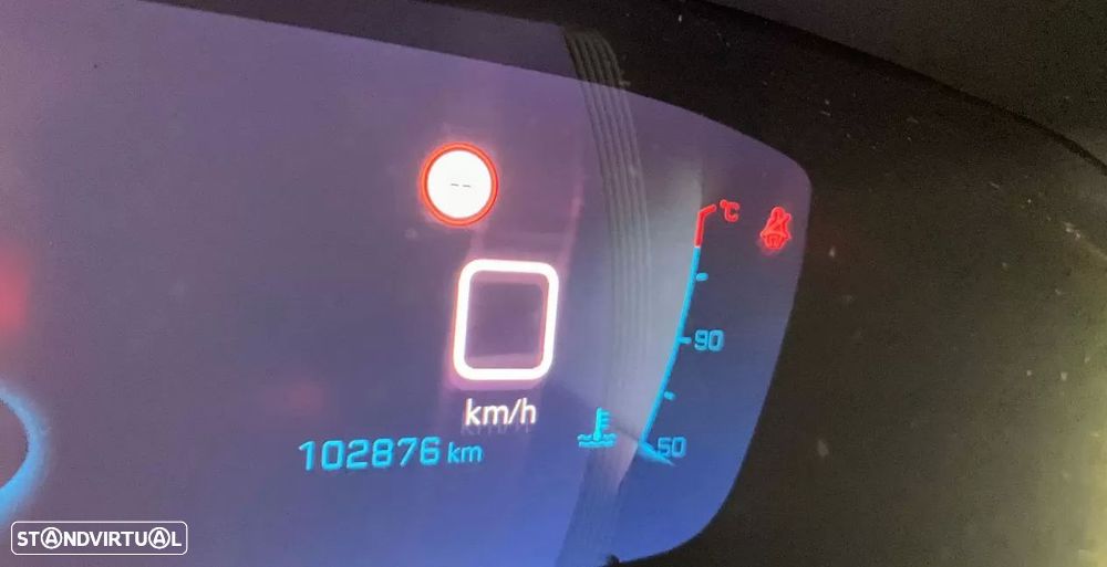 Peugeot 2008 - 5