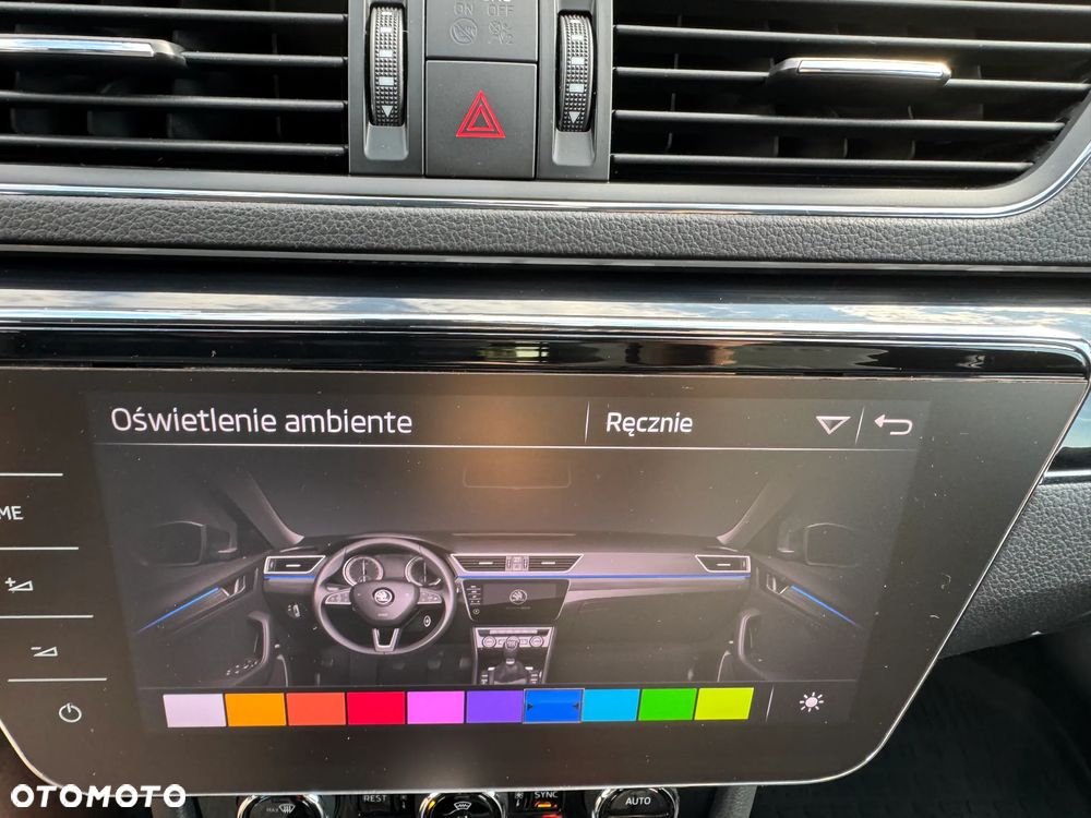 Skoda Superb 2.0 TSI 4x4 L&K DSG - 10