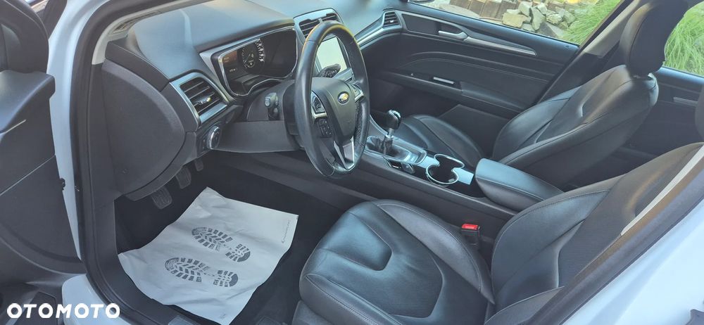 Ford Mondeo 2.0 TDCi Titanium - 4