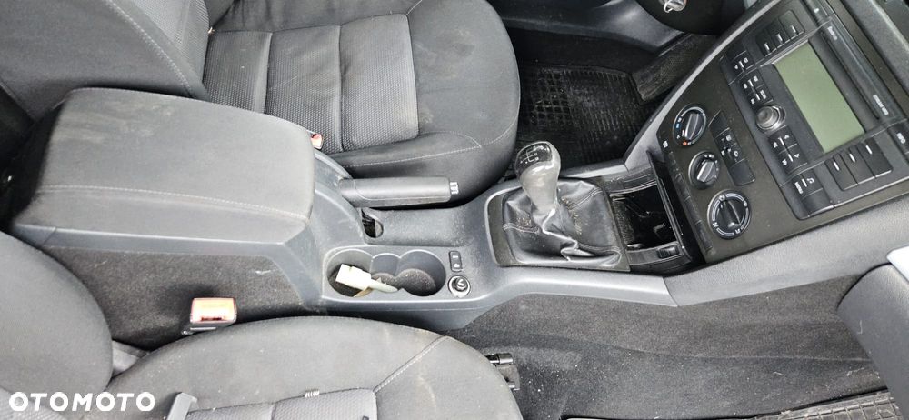 SKODA OCTAVIA II  04-08 1.9 TDI BXE - ZDERZAK PRZÓD PRZEDNI CZARNY - 21