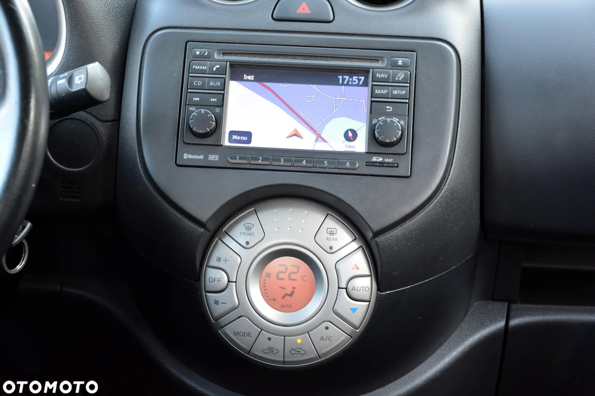 Nissan Micra 1.2 Tekna - 19