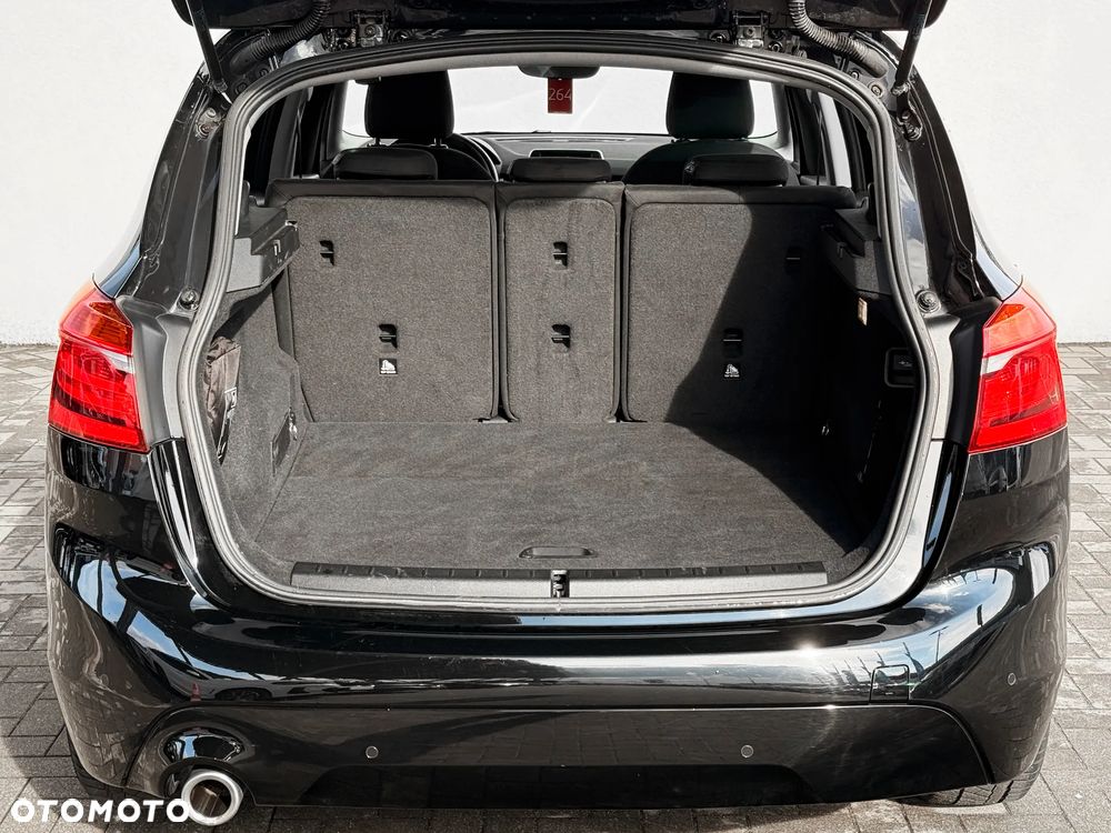 BMW Seria 2 218i - 15