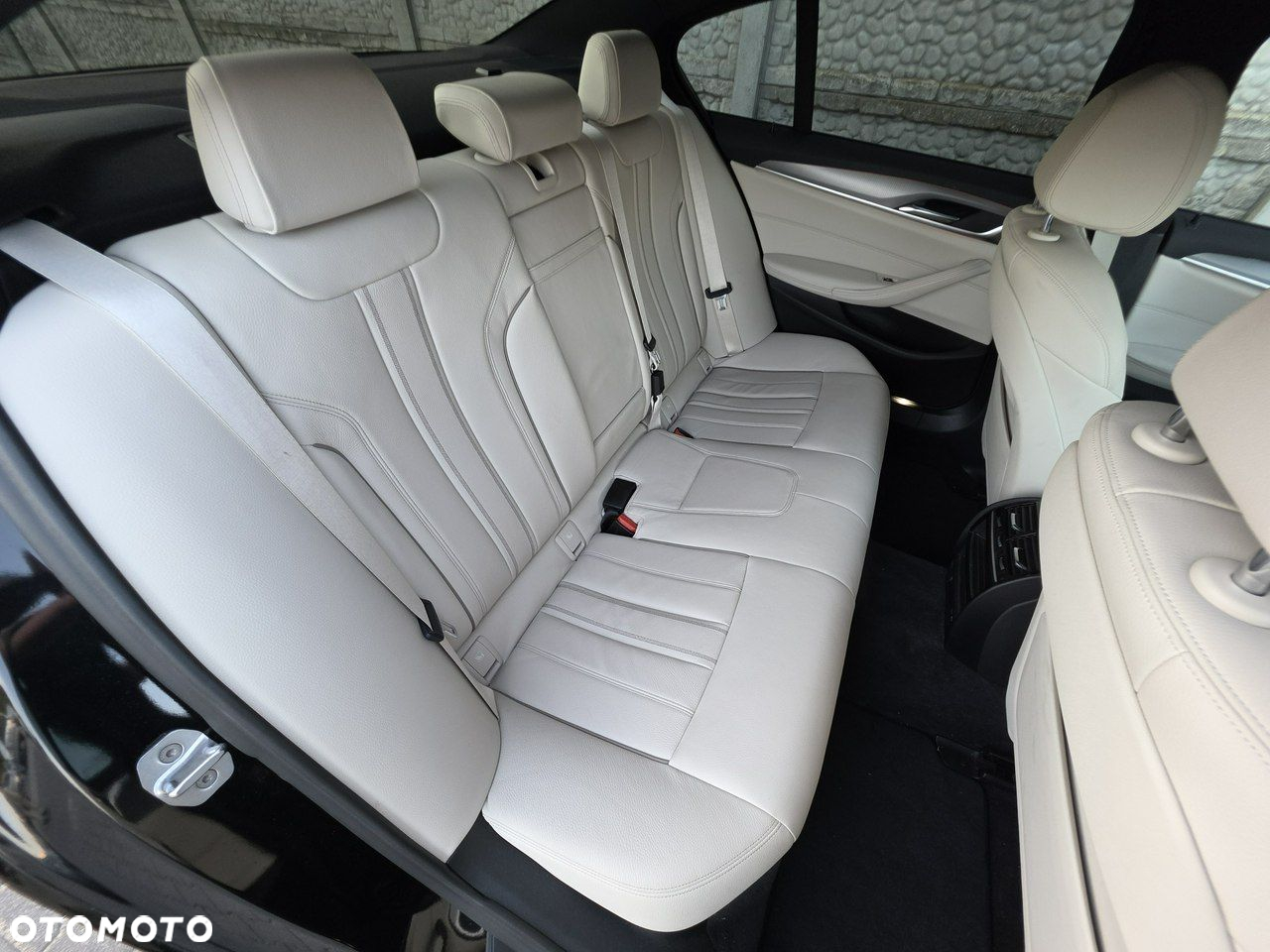 BMW Seria 5 - 25