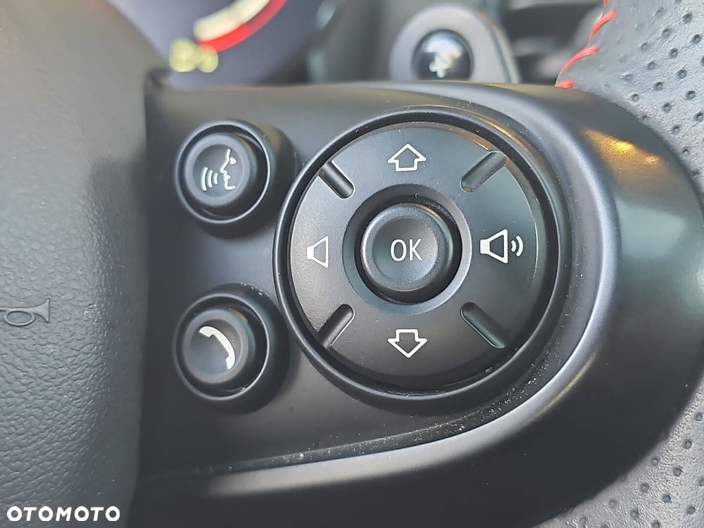 MINI John Cooper Works All4 - 21