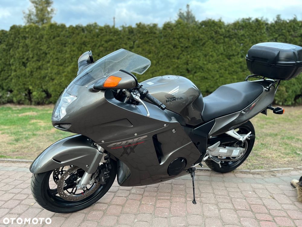 Honda CBR - 25
